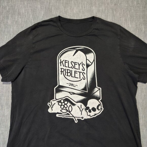 Kelsey Riblets 3RL T-Shirt Womens Gravestone Tattoos Black White - Picture 2 of 10